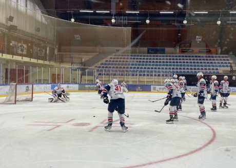 Vereséggel kezdte a felkészülési mérkőzések sorát a Hydro Fehérvár AV19